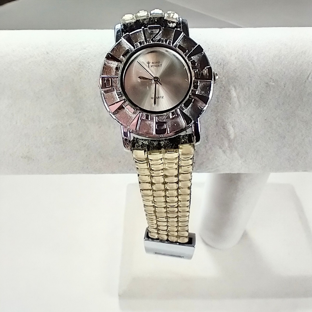 Watch Bond street bling band